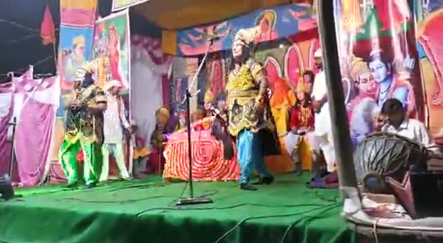 कादराबाद में हो रही #रामलीला में  #रावण-#बाणासुर संवाद।
#afzalgarh #ramleela #kadrabad