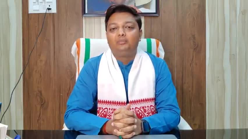 आज पूरा हिंदुस्तान किसानों ले साथ खड़ा है सिवाय भाजपाइयों के अलावा।
 #speakupforkisannyay
