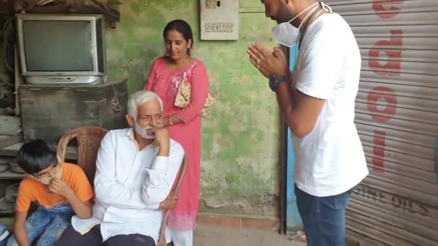 आज एन•एस•यू•आई मण्डी व युवा कांग्रेस द्वारा लोकसभा से कांग्रेस प्रत्याशी श्रीमती प्रतिभा सिंह जी के समर्थन में उप-चुनाव की डोर टू डोर अभियान की शुरुआत मंडी सदर विधानसभा से नेरचोक तक की ।
#nsui_india #nsuimandi
