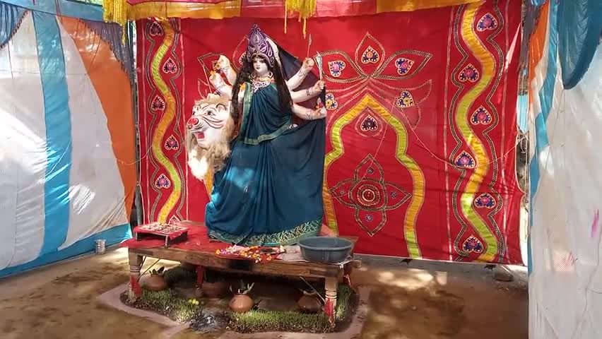 बिकौरा मे गौड बाबा के पास माता के दरवार मे हुआ कन्या भोज का आयोजन
#जय_माता_की