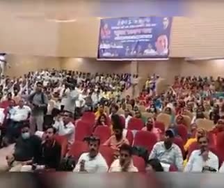 सहारनपुर से बहुजन कल्याण यात्रा के दौरान कार्यकर्ताओं को संबोधित किया।

#BahujanKalyanYatra #RPI #Pawanbhaigupta #rpiathawale #ramdasathawale