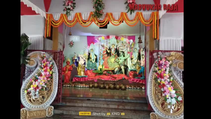 मेघातरी में सप्तमी विहित पूजा व कलश यात्रा में शामिल हुई माननीया जीप अध्यक्ष शालिनी गुप्ता । #meghatari #shalini_gupta