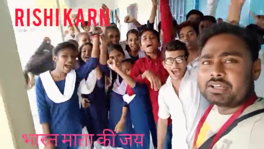 "भारत माता की जय" का जोशपूर्ण उद्धोष के साथ जागरूकता।
#RishiKarn #nyksmadhubani #nyksindia #cleanindia #bharatmatakijai