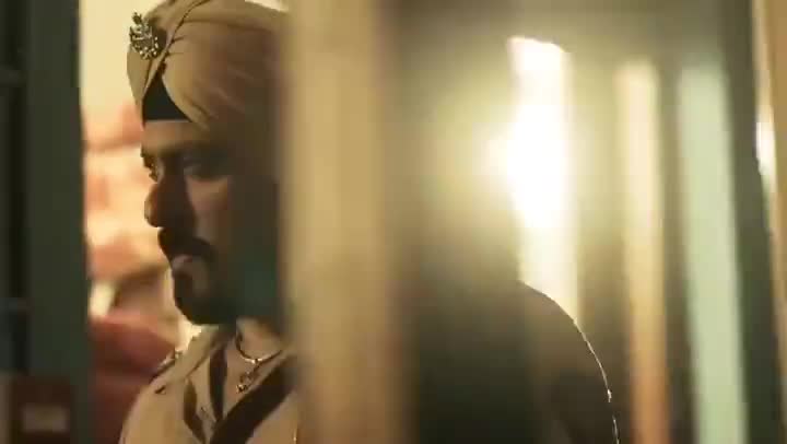 #ipl final मे अपनी नयी मूवी का parmotion करने आये #salmankhan or #ayushsharma #26november को आयेगी मूवी