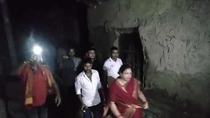 मोहनिया: #मोहनिया भाग 1 जिला परिषद प्रत्याशी #प्रमोद सिंह मक्का छाप क्रमांक संख्या 5 के प्रचार करते हुए मधु यादव जिला परिषद सदस्य
