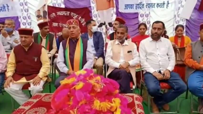 कलोल: खुशाल के प्रचार में मंडी में जुटे विधायक जीत राम कटवाल, जनसभा संबोधित कर की वोट करने की अपील
#Kalol #JRKatwal