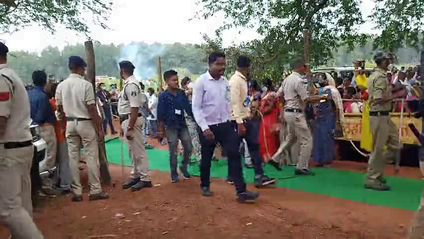बकावंड: गिरोला - ग्राम पचायत गिरोला मे मुख्यमंत्री भूपेश बघेल जी ने की आगमन || #Jagdalpur #Girola #Bastar