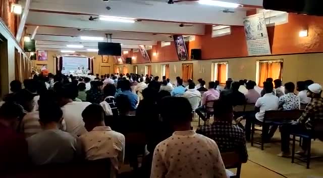 🔥🔥ब्रेकिंग🔥🔥
स्वाधीनता का अमृत महोत्सव- गौरवशाली इतिहास संगोष्ठी कार्यक्रम रखा गया जिसमे क्षेत्रीय संगठन मंत्री श्री चेतस सुखाड़िया जी, प्रान्त प्रमुख श्री रघुराज किशोर तिवारी जी उपस्थित रहे।
#ABVP_Satna