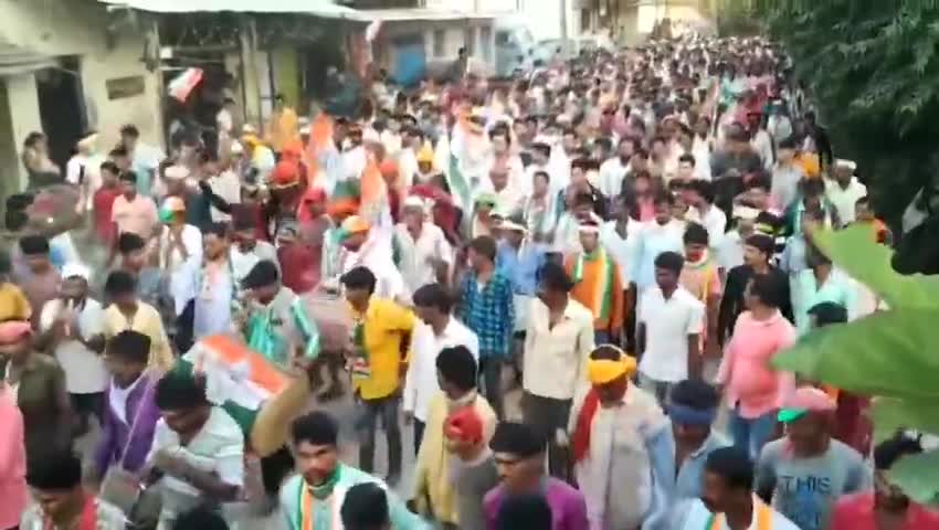 #जोबट में कांग्रेस की आंधी !
जोबट के काठीवाड़ा में डॉ विक्रांत भूरिया और जयवर्धन सिंह जी के नेतृत्व में विशाल रैली का आयोजन