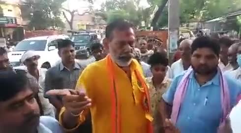 बागपत: सत्ता के घमंड में भाजपा मंत्री ने किसानों की पीड़ा को भी सुनना वाजिब नहीं समझा। #rld #jayantchaudhari