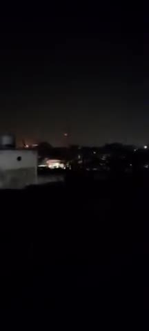 पनकी में निकला चांद, चारो तरफ जश्न का माहौल।
#karvachauth #करवाचौथ