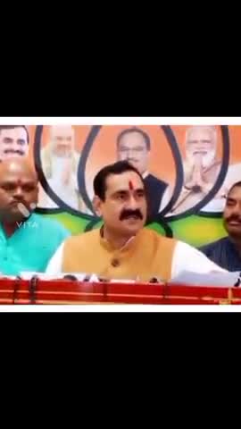 बड़नगर से #काग्रेस विधयक के पुत्र कर्ण मोरवाल #रेप के आरोपी को मक्छी के पर से गिरप्तार किया 25 हजार का इनामी  #अपराध