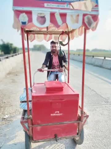 धनघटा तहसील में सूटिंग करते समय हुआ ये सिंगर सुरेश राजा का वीडियो वायरल उसके बाद क्या हुआ देखे #singersureshraja