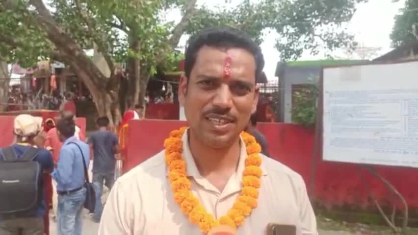 गायघाट: जमालपुर कोदई पंचायत के वार्ड 7 से स्वेता देवी ने वार्ड सदस्य पद के लिए किया नामांकन दाखिल
#पंचायतचुनाव #राजनीति