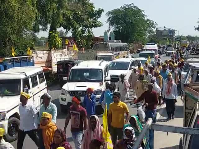 रसड़ा: ओमप्रकाश की रैली में लगी ददरी मेला की भीड़#रसड़ा