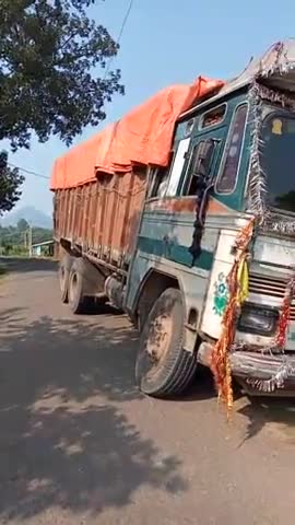 रामगढ़ नोनीहाट मुख्य मार्ग पर आवागमन हुआ आधा बाधित#indiastandstogether #jharkhandnews #dumka #ramgarh