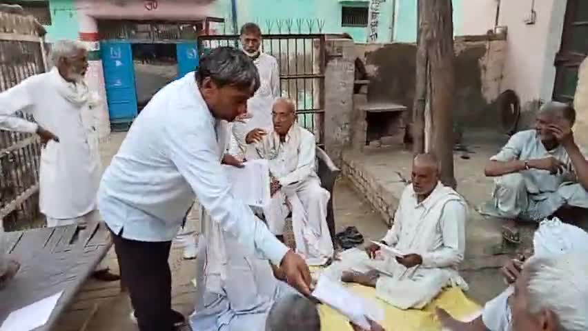 मार्क्सवादी कम्युनिस्ट पार्टी लोकल कमेटी #जुलाना ने गांव #करसोला में चलाया जन सम्पर्क अभियान
#cpimjind