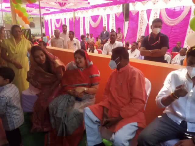 नटेरन: सांची विधानसभा क्षेत्र पहुंची नटेरन क्षेत्र की विधायक राजश्री रूद्र प्रताप सिंह ने राइस मिल का किया शुभारंभ