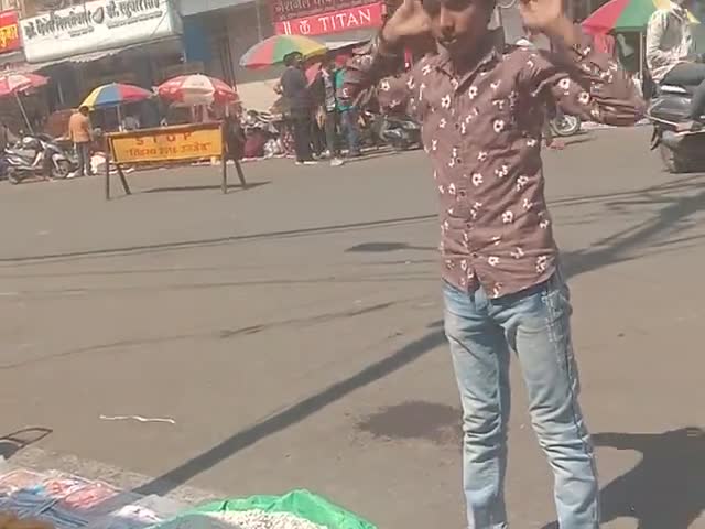 उज्जैन शहर: गोपाल मंदिर खेला नहीं लगाने दे रहे हैं दिवाली के समय सन्नाटा पड़ा हुआ है#आर्यन_खान @