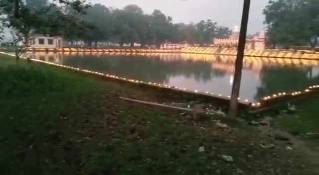 कानपुर: लखीमपुर खीरी के किसानों के याद में ग्राम भरोहिया  शिव मंदिर पर दीपोत्सव मनाया गया
#फैजाबाद