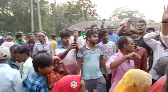राजनपुर पंचायत की महान जनता मालिक जिंदाबाद.....

आपका सेवक
#मीर_रिजवान
#Mir_Rizwan