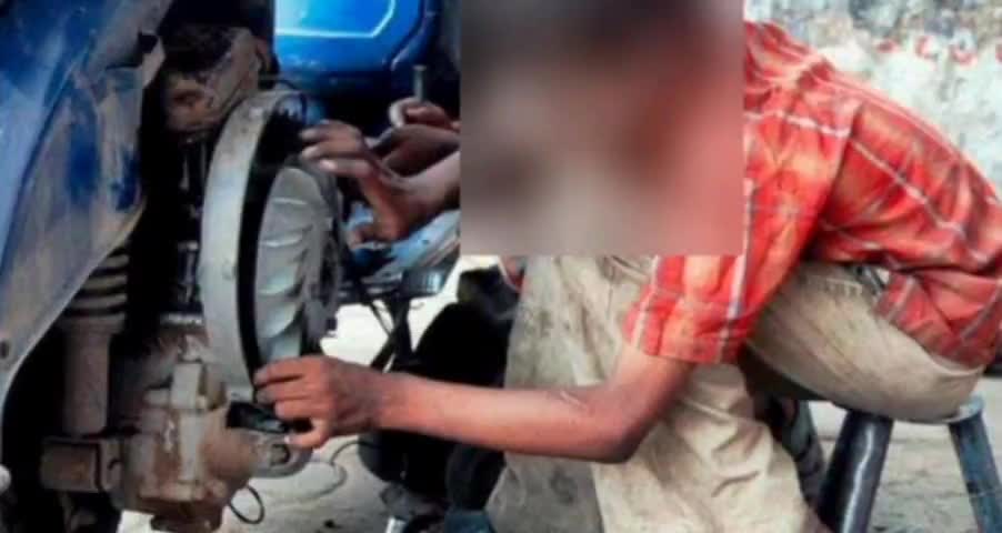 भीलवाड़ा: लोहिया ऑटो मोबाइल से एक बाल श्रमिक मुक्त करवाकर बाल कल्याण समिति को पेश किया गया
#बालश्रम