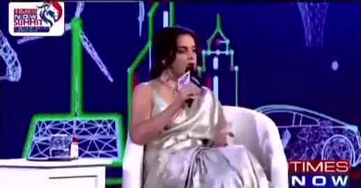 देश को आजादी दिलवाने वाले स्वतंत्रता सेनानियों का अपमान किया है  

#कंगना_देश_से_माफी_मांगो #kangna_ranaut