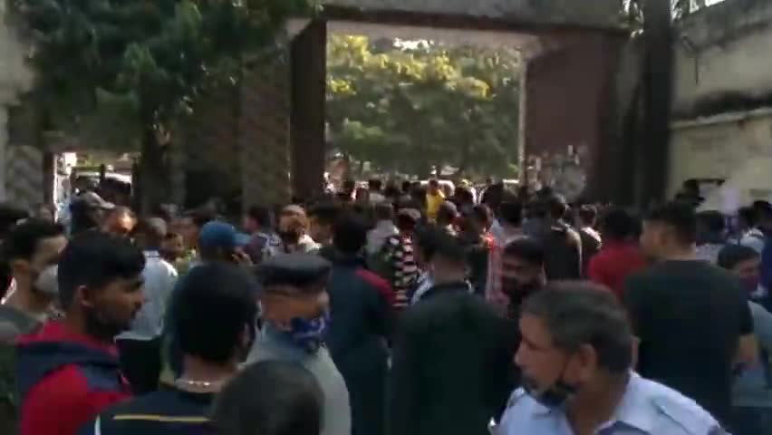 कॉलेज में हंगामा - हल्द्वानी नैनीताल #haldwani #haldwaninews