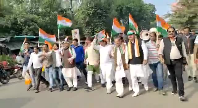 गोड्डा: आज जिला कांग्रेस कार्यालय में #जन_जागरण_अभियान की शुरुआत गोड्डा जिला से जिसमे जिला अध्यक्ष दिनेश यादव जी ,जिला प्रभारी फ
