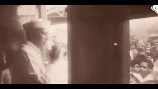 आधुनिक भारत के शिल्पकार, प्रथम प्रधानमंत्री भारत रत्न पंडित जवाहर लाल नेहरू जी की जयंती पर विनम्र श्रद्धांजलि ।
#JawaharlalNehru