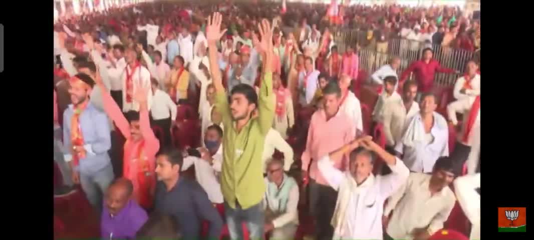 #आजमगढ़ में राज्य विश्वविद्यालय के कार्यक्रम में।