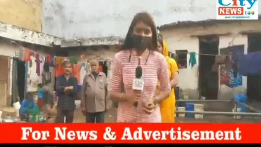 फरीदाबाद: मुजेसर में पूर्व पार्षद की पत्नी के साथ जमकर हुई मारपीट, घर का सामान फैंका बाहर, प्रॉपर्टी पर कब्ज़ा करने का आरोप
#newz