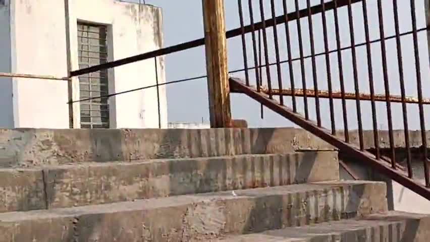 खगड़िया: रेलवे स्टेशन की साफ-सफाई #काबिले तारीफ #त्यौहार को लेकर #विशेष ध्यान जा रहा है ध्यान दिया जा रहा है #साफ #सफाई पर