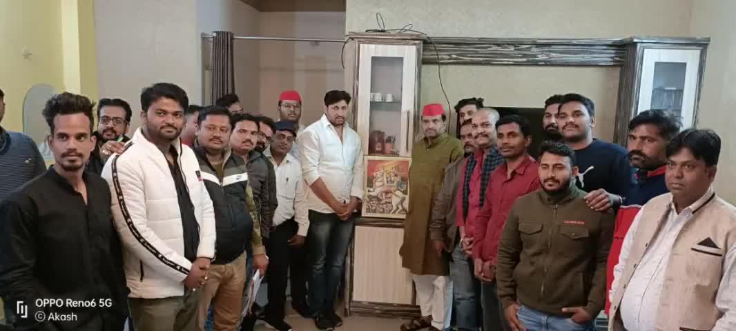 *महारानी लक्ष्मीबाई के जन्मदिन को स्वतंत्रता आवहान दिवस घोषित किया जाये : राहुल सक्सेना*
#akhilesh_revolution