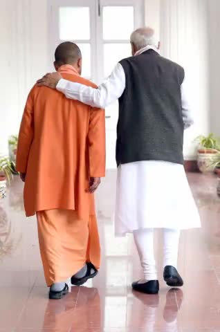 दो राष्ट्रवीर,दो कर्मवीर कदमों से कदम मिलाते हैं,
संकल्प से सिद्धि पाने को आगे ही बढ़ते जाते हैं।
#सोच_ईमानदार_काम_दमदार
#यूपी_में_फिर_से_भाजपा_सरकार 

BJP Uttar Pradesh