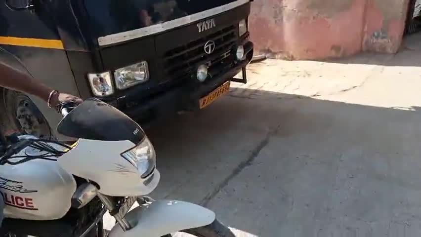 पदमपुर: ग्राम पंचायत 19BB के गांव 15EEA के किसान नेता सोनू तूर ने किसानों की गिरफ्तारी को लेकर दी जानकारी #बाइट