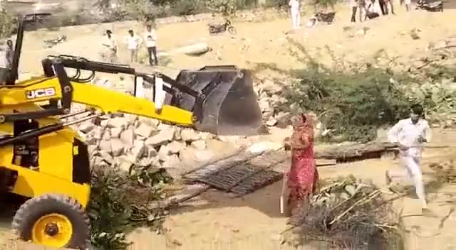 #नहीं #चाहिए #भाजपा
अब की साल, टोपी लाल