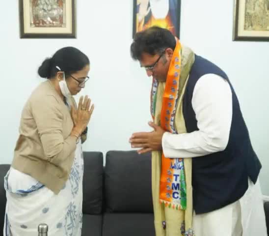 TMC में शामिल हुए हरियाणा कांग्रेस के पूर्व प्रदेशाध्यक्ष अशोक तंवर..
#swatantarkhabar #स्वतंत्रखबर #ashoktanwar #TMC