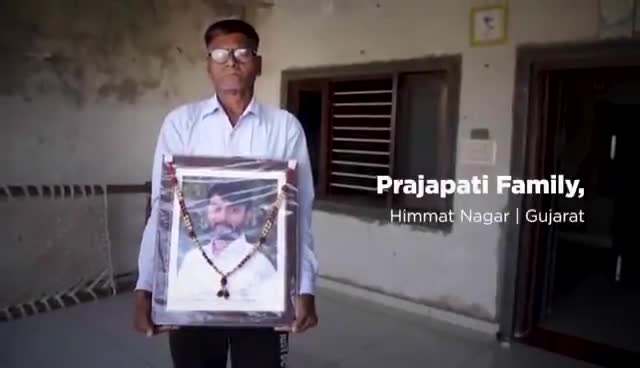 कोरोना काल में लाखों लोगों ने अपनी जान गवाई, पीड़ितों की आवाज़ उठाने श्री राहुल गांधी जी ने अपना विडियो जारी किया है। 

#4lakhdenahoga