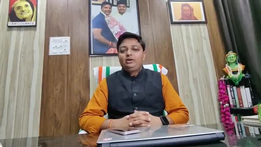 हमारी मांग:
- इस भयंकर बीमारी और सरकार की लापरवाही के कारण पहली और दूसरी लहर के दौरान कितने लोगों की मृत्यु हुई है? उन मौतों का सही आकंडा दिया जाए ।

#4LakhDenaHoga