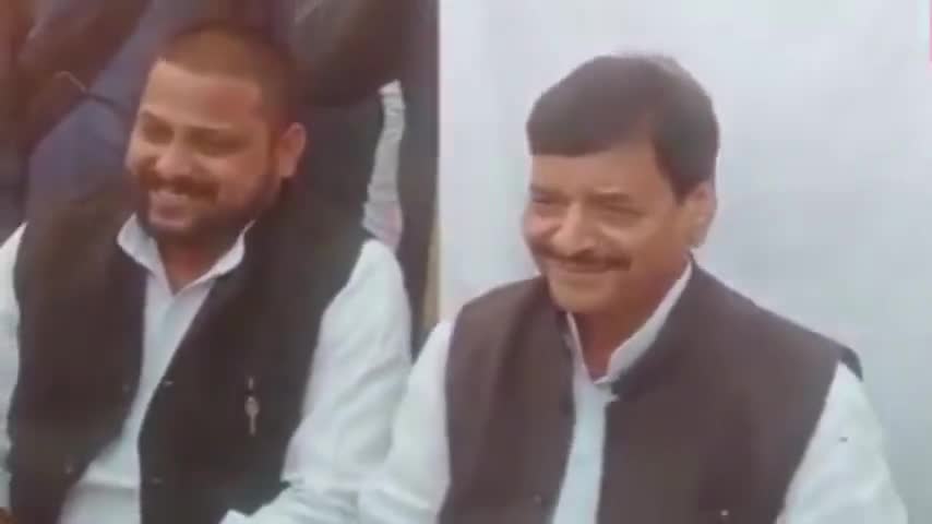 संभल: शिवपाल यादव ने कहा अखिलेश नहीं तो असदुद्दीन ओवैसी ही सही
#shivpal
#akhilesh_revolution 
#yogi 
#modigovt #pm