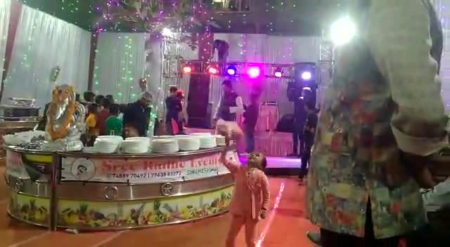 चाँद तारे फूल सबनम#sonunigam #viralz.videoz.fun