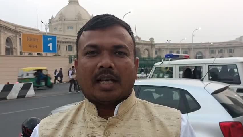 #पृथ्वीराज महायज्ञ दिनाँक 15 दिसंबर 2021 स्थान हलधलपुर जनपद मऊ में राष्ट्रवादी एकता महाशक्ति में आमंत्रित है।