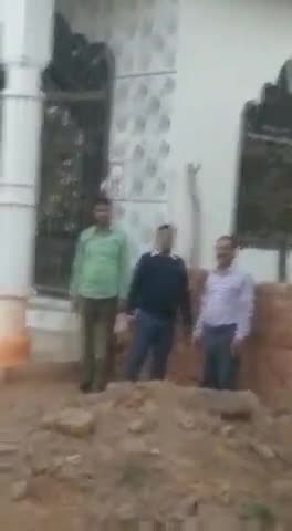 नटेरन: नटेरन के ग्राम सेउ रोड पर स्थित सांवरिया सेठ मंदिर का शिखर का निर्माण कार्य #पूर्ण