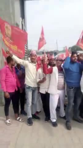 #बाबा_साहब_भीमराव_अंबेडकर जी के परीनिर्माण दिवस के  उपलक्ष्य में #जन_अधिकार_पार्टी के राष्ट्रीय अध्यक्ष माननीय #बाबू_सिंह_कुशवाहा जी के दिशा-निर्देश पर  भव्य मोटरसाइकिल यात्रा ,,6 दिसम्बर,,
जिसकी जितनी संख्या भारी।।