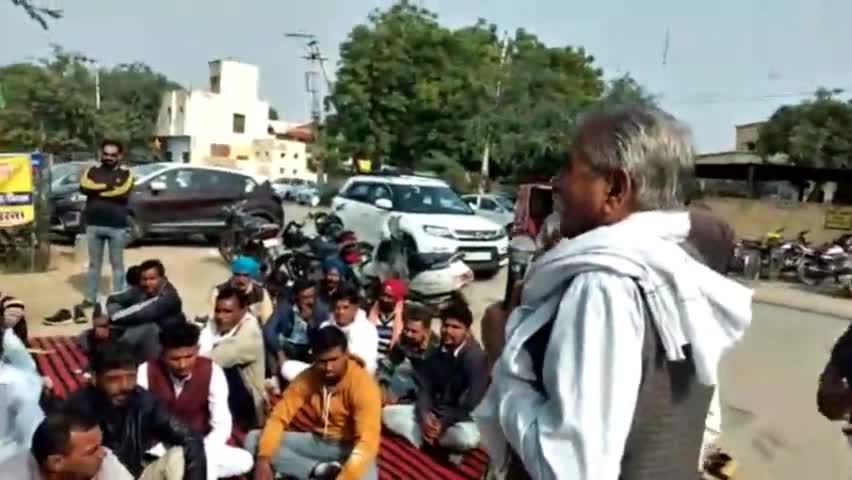 सिरसा: चेतावनी : नगर परिषद सिरसा के डोर टू डोर कर्मचारियों को बहाल नहीं किया तो होगा बड़ा आंदोलन : एसकेएस
 #publicvoice24