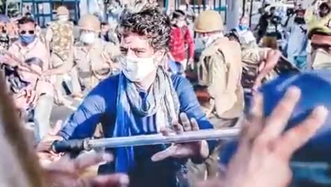 मैं नहीं हूं अबला
मैं दुर्गा हूं मैं शक्तिरूपा हूं 
मैं लड़की हूं लड़ सकती हूं

#LadkiHoonLadSaktiHoon
#प्रियंका_का_शक्ति_विधान