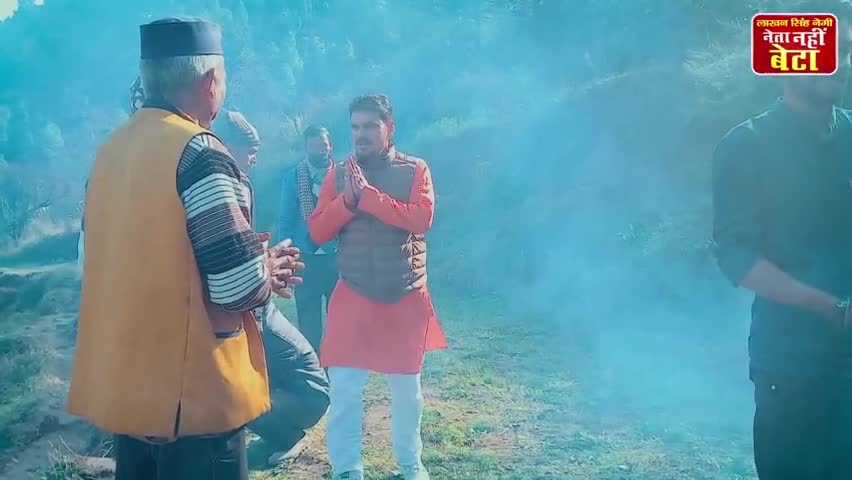 ग्राम लोद में राजकीय प्राथमिक विद्यालय लोद में जनसभा की।
#LakhanSinghNegi
