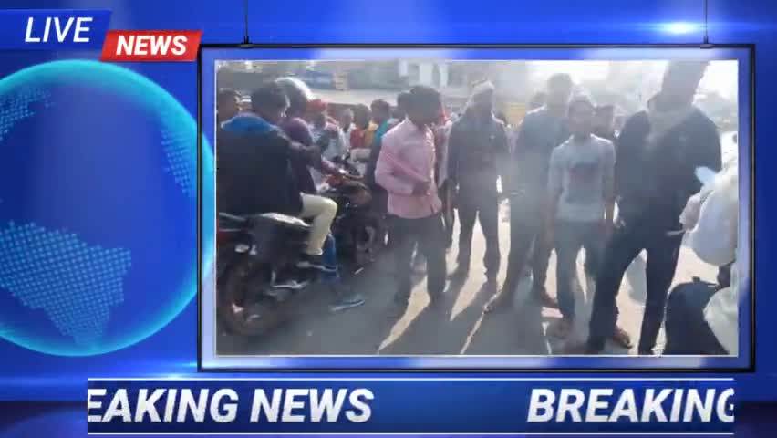 सरायगढ़ भपटियाही: सरायगढ़ भपटियाही में खाद के लिए उमड़ी भीड़ में परिजनों हुआ लड़ाई का माहौल#सरायगढ़ #चांदपीपर