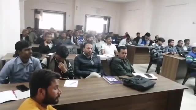 रहली: ##बाउंड्री के बाहर रहेंगे बाजे  व समर्थक
उम्मीदवार व प्रतावक करेंगे नामंकन दाखिल,जनपद सभाकक्ष में 1 दिवसीय प्रशिक्षण##